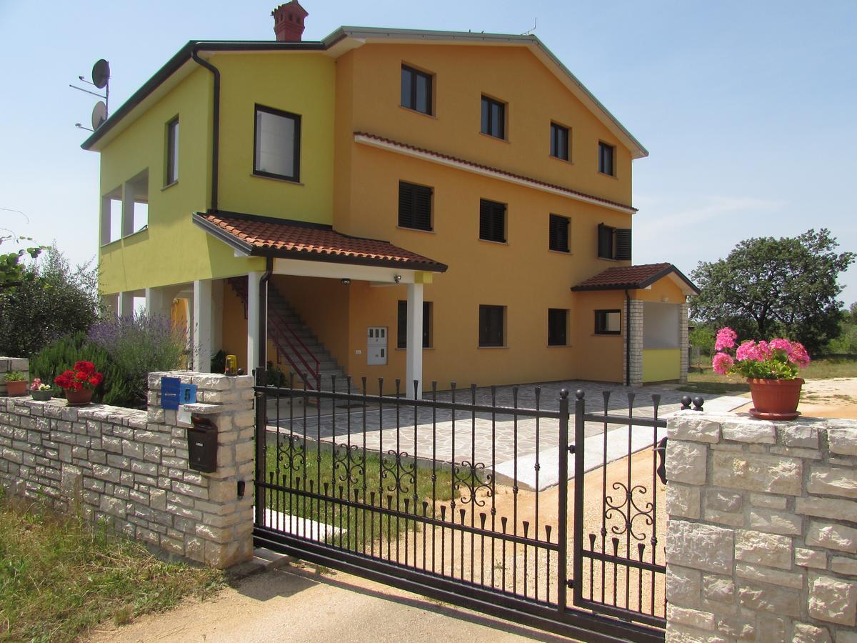 Apartments Goga Umag Exteriér fotografie